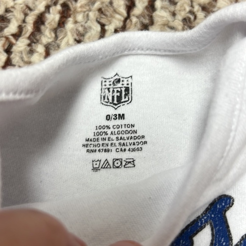 Indianapolis colts baby onesie - Picture 3 of 4